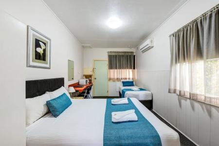Port Macquarie Motel - 44