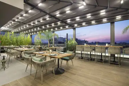 Doubletree By Hilton City Centre - 33