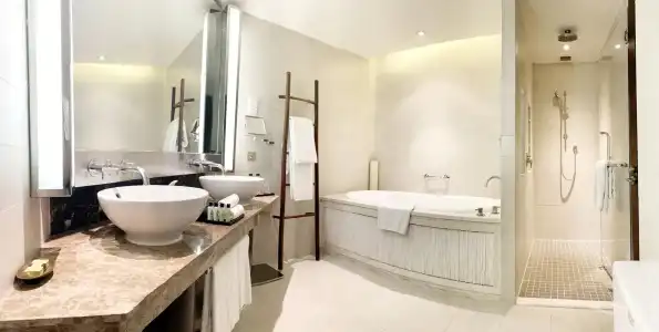 InterContinental Hanoi Westlake by IHG - 8