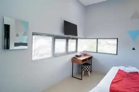RedDoorz Near Sindu Kusuma Edupark 3 - 42