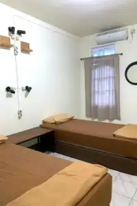 Bunk Bed and Breakfast - 38