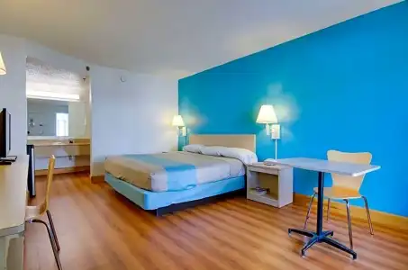 Motel 6 Atlanta, Ga - 94