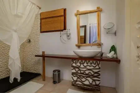 Bliss Praslin - 63