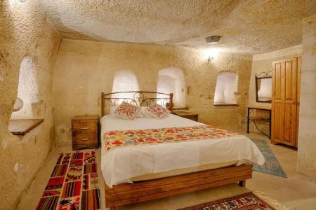 Tulip Cave Suites - 160