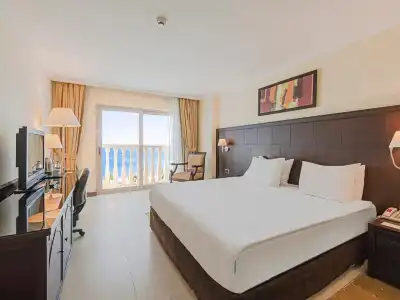 Crowne Plaza Antalya - 48