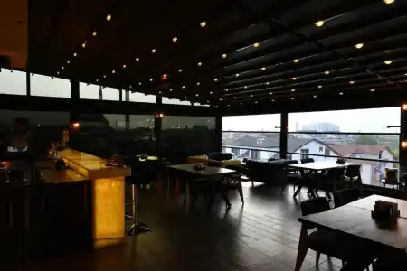D'Lux Boutique - 13