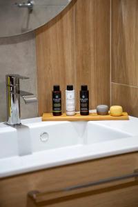 The Frogs_Guest House - 64