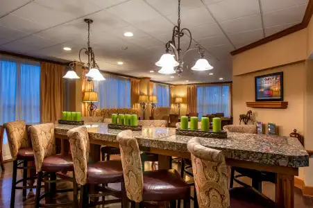 Hampton Inn by Hilton Bowling Green - 19