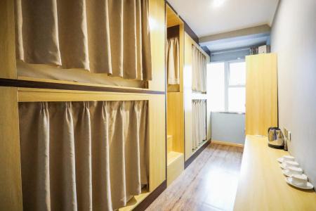 Alley Youth Hostel - 27