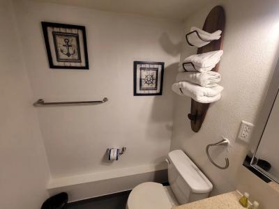 Desert Hills Motel - 59