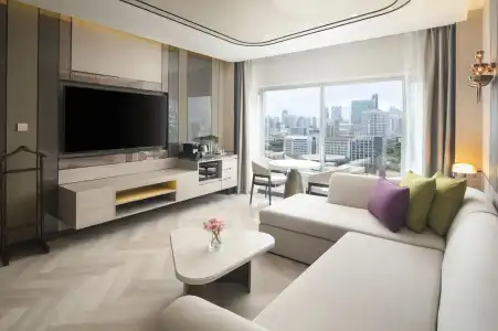 Pathumwan Princess - 67