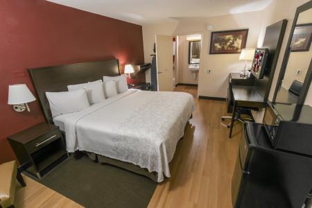 Red Roof Inn PLUS+ Ann Arbor - U of Michigan North - 16