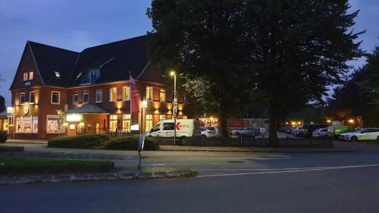 Schollers Restaurant und - 21