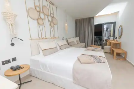 Cabana Blu Lifestyle Boutique & Suites - 0