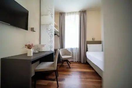Vis a Vis Apartments - 63