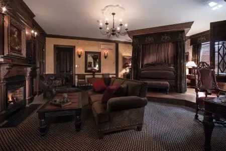 The Chanler at Cliff Walk - 1