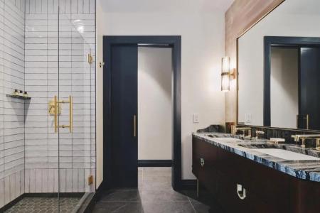 Clayton and Members Club - 59