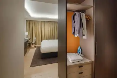 Sherwood Suites - 148