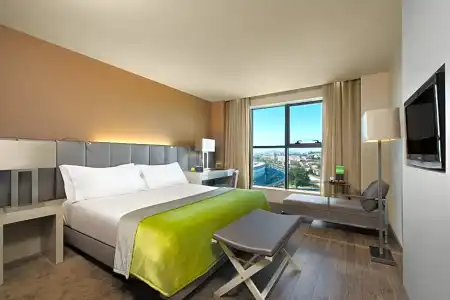 Melia Braga - 33