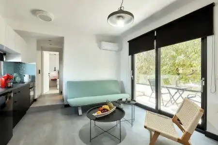 Sunset Studios & Apartments by Estia - 32