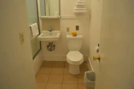 Columbus Motor Inn - 31