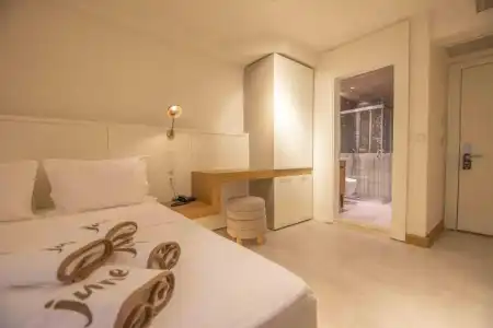 June Alaçatı (+15 Adult only) - 31