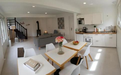 Le Castel Guesthouse - 105