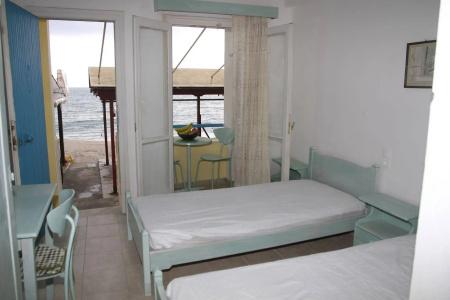 Annoula Studio & Apartments - 4