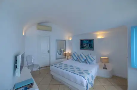 Above Blue Suites - 0