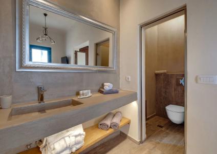Pasithea Luxury Suites - 77