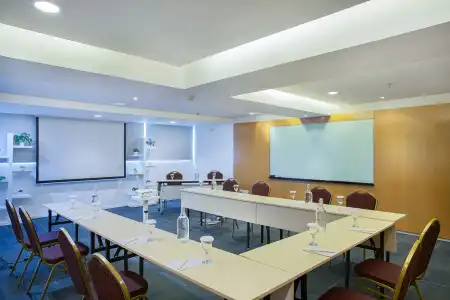 1O1 URBAN Jakarta Kelapa Gading - 13