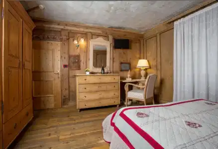 Historic La Stua - 31