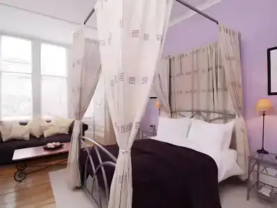 Southside Guest House - 11