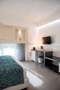 Caportigia Boutique - 124