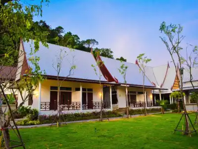 Bhu Tarn Koh Chang Resort and Spa - 23