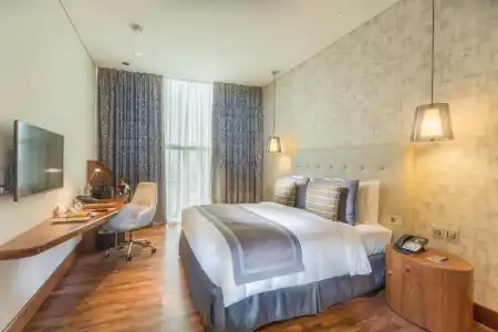 The Avenue - 54