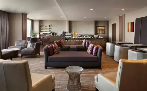 Cambria Downtown Phoenix Convention & Airport - 1