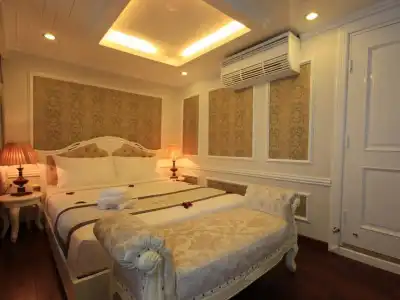 Signature Halong Cruise - 63