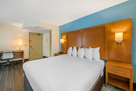 Tropical Winds Resort - 101
