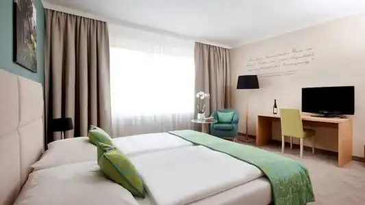 Henriette StadtVienna - 66