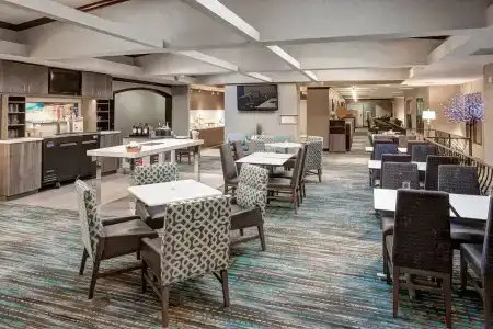 Residence Inn Kansas City Country Club Plaza - 13