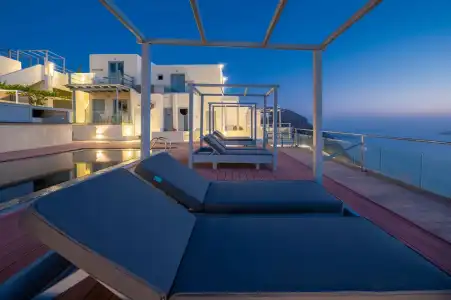 Gizis Cliffside Suites - 13