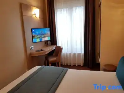 Champerret Elysees - 113