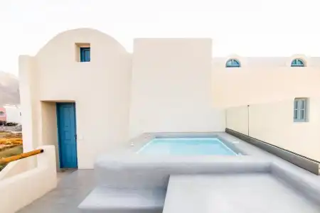 Black Rose Beach Suites - 50