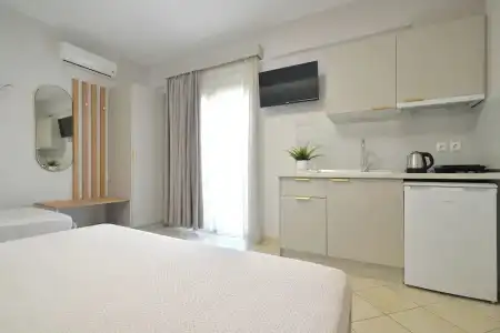 Irida Apartments - 80