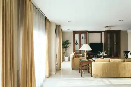 Thomson Residence - 222
