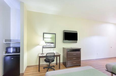 Motel 6 Fort Worth, TX - 4