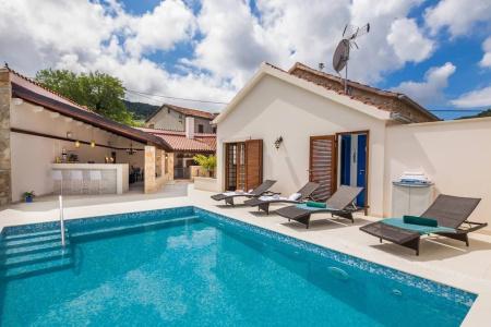 Villa Jasmine - 12