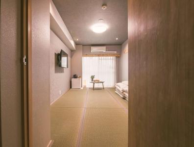 Wayfarer Kyoto Shijo - 81