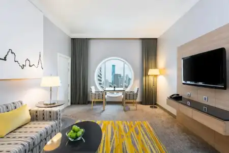 Holiday Inn Bangkok Silom by IHG - 52